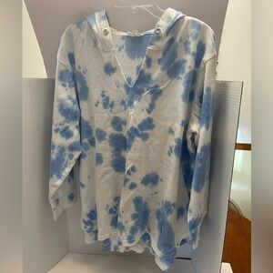 Jane and Delancey Blue and White Hooded Thermal Top, Size 1X